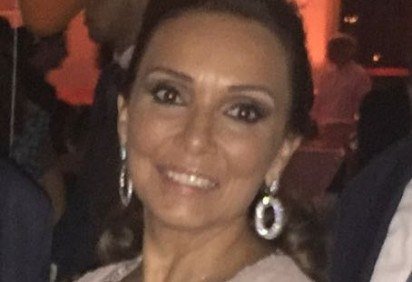   2021.Credito:Tomaz Turra/Divulgacao. Coluna 360.	A Rede Feminina de Combate ao Câncer - RFCC -, não realizará, o tradicional Bingo Beneficente, que acontecia durante o Outubro Rosa. Para manter o distanciamento social imposto pela pandemia, em 27 de novembro,  pela Loteria Federal, haverá o sorteio de um anel de ônix e brilhantes, doado por Ana Maria Gontijo e um par de brincos, doado por Stella Lopes mais duas diárias de final de semana, na Pousada dos Pireneus, em Pirenópolis, doidas por Mércia Crema. Claudia Falcão (foto) informa que o valor do bilhete é R$80,00, que pode ser feito por transferência ou PIX. Enviado o comprovante, ocupou será enviado ao seu dono. ?Essas ações do Outubro Rosa, praticamente mantém a RFCC até ao final do ano!? assegura Cláudia.


	 
       -  (crédito: ED ALVES/CB/D.A.Press) -  2021.Credito:Tomaz Turra/Divulgacao. Coluna 360.	A Rede Feminina de Combate ao Câncer - RFCC -, não realizará, o tradicional Bingo Beneficente, que acontecia durante o Outubro Rosa. Para manter o distanciamento social imposto pela pandemia, em 27 de novembro,  pela Loteria Federal, haverá o sorteio de um anel de ônix e brilhantes, doado por Ana Maria Gontijo e um par de brincos, doado por Stella Lopes mais duas diárias de final de semana, na Pousada dos Pireneus, em Pirenópolis, doidas por Mércia Crema. Claudia Falcão (foto) informa que o valor do bilhete é R$80,00, que pode ser feito por transferência ou PIX. Enviado o comprovante, ocupou será enviado ao seu dono. ?Essas ações do Outubro Rosa, praticamente mantém a RFCC até ao final do ano!? assegura Cláudia.


	 
       -  (crédito: ED ALVES/CB/D.A.Press)