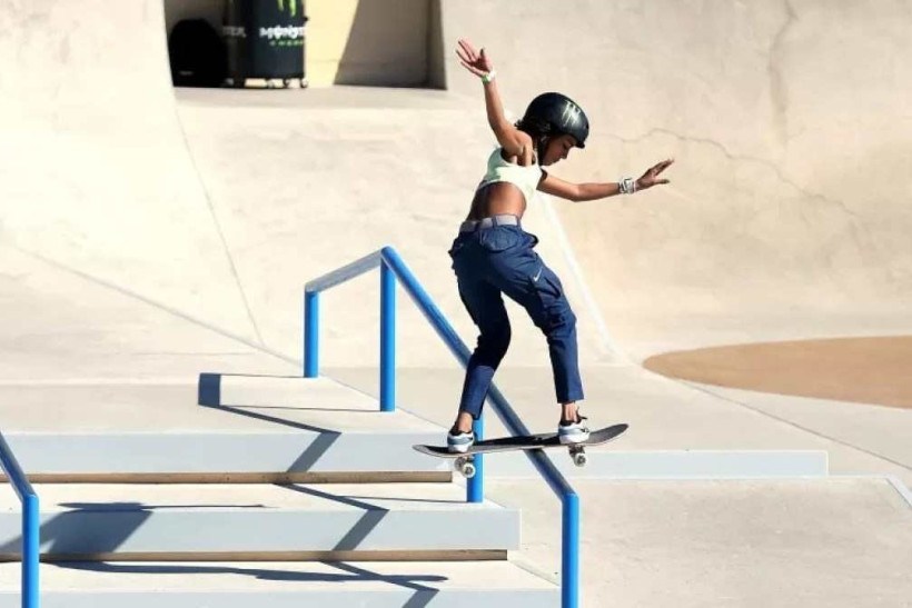 Rayssa Leal supera campeã olímpica e conquista nova etapa do Mundial de Skate