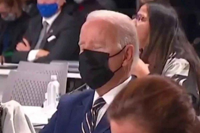 Joe Biden cochila na abertura da COP26 -  (crédito: Reprodução redes sociais)