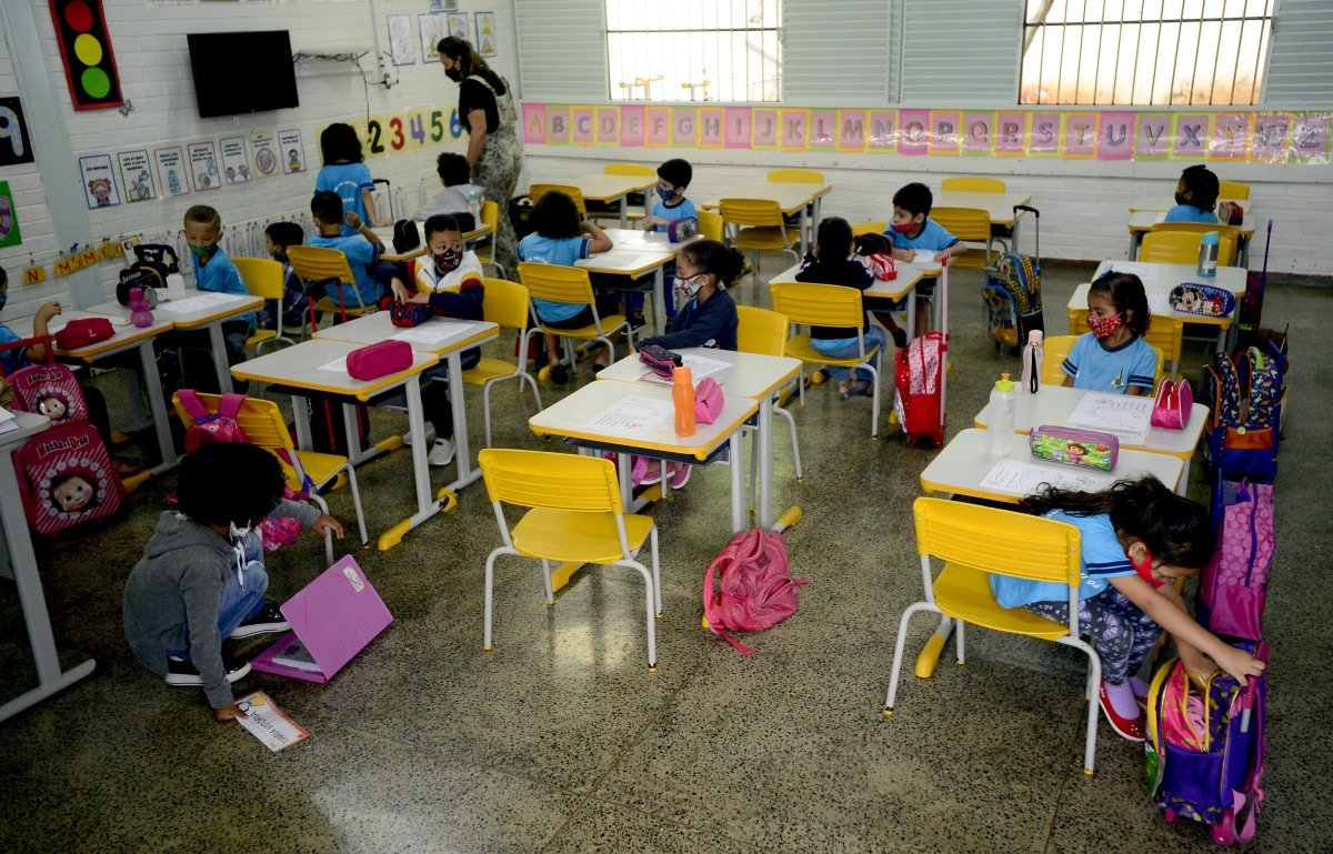 Escolas públicas estão superlotadas no DF