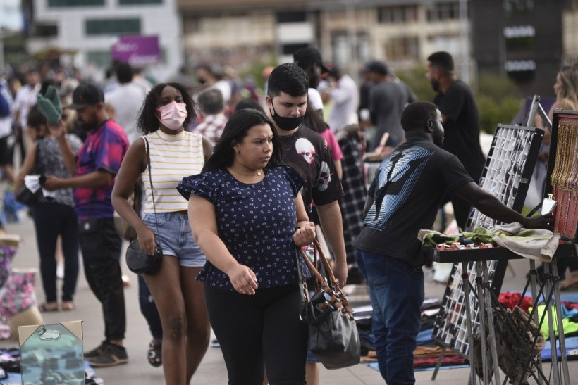 Covid-19: Distrito Federal tem terceira alta seguida na taxa de transmissão