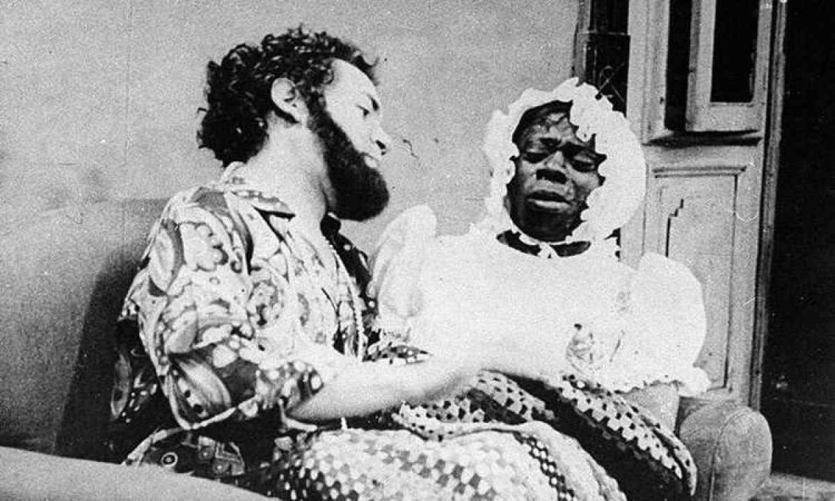 Cena de Macuna&iacute;ma (1969), de Joaquim Pedro de Andrade 