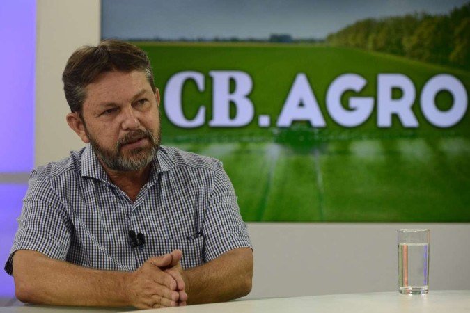  05/11/2021 Descrição:CB. Agro entrevista o produtor rual Joe Valle.