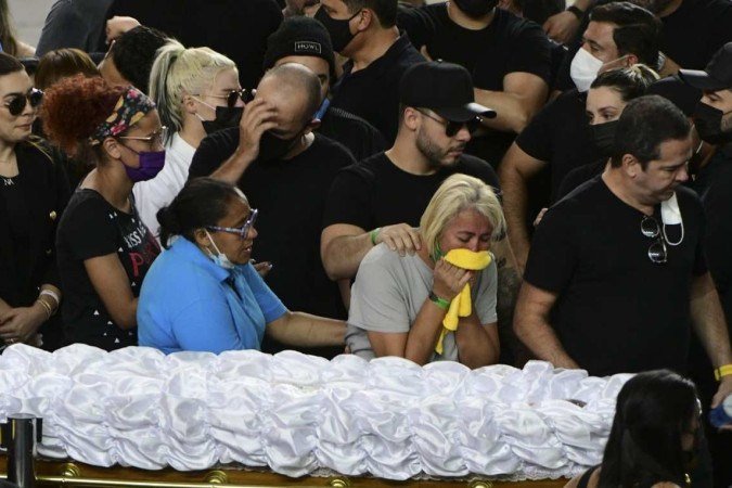  06-11-2021- Enterro da cantora Marília Mendonça em Goiânia- Parque  memorial de Goiânia