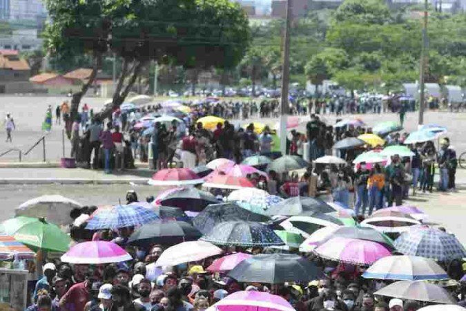 Velório da cantora reuniu cerca de 100 mil pessoal em ginásio goiano