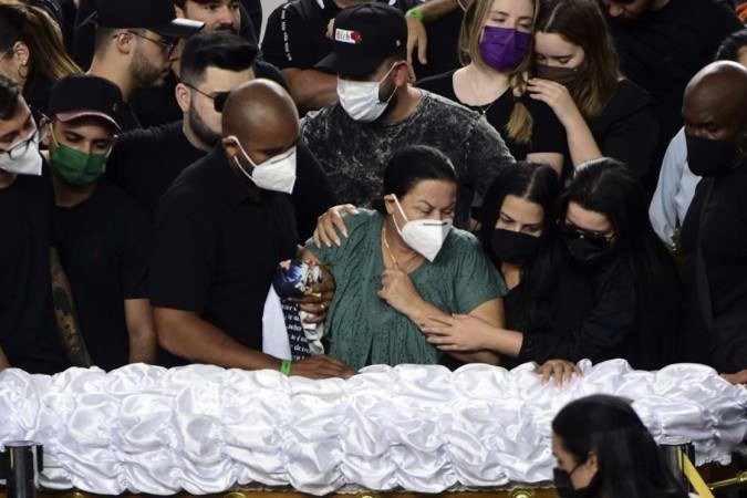 Enterro da cantora Marília Mendonça em Goiânia- Parque  memorial de Goiânia