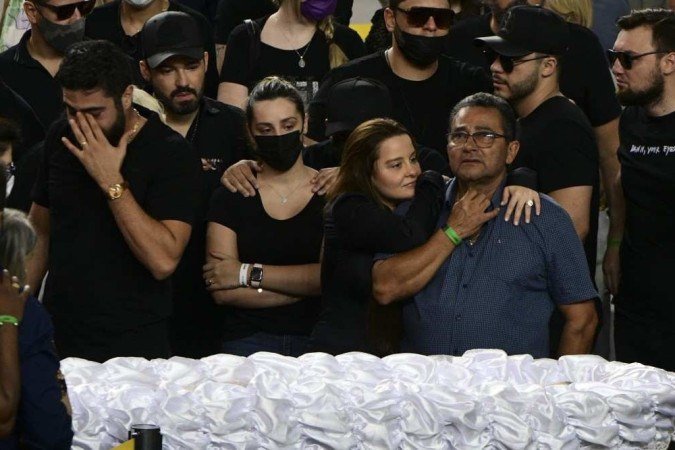 Enterro da cantora Marília Mendonça em Goiânia- Parque  memorial de Goiânia