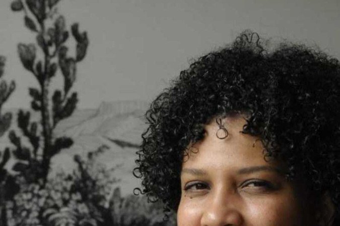 "Uma das caracter&iacute;sticas do racismo &eacute; a desumaniza&ccedil;&atilde;o, como se a pessoa negra n&atilde;o fosse merecedora de carinho.
Clara Marinho, uma das 100 mulheres afrodecendentes abaixo dos 40 anos mais influentes do mundo
