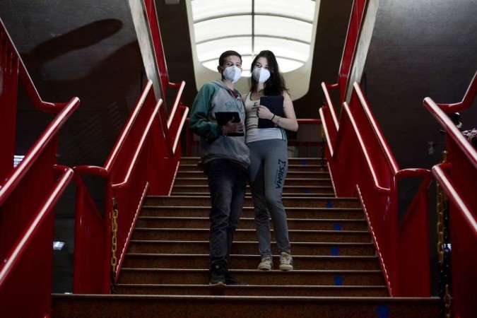 Victor Andreozzi pretende cursar engenharia de software e Georgia Portilho quer ser médica -  (crédito:  Marcelo Ferreira/CB/D.A Press)