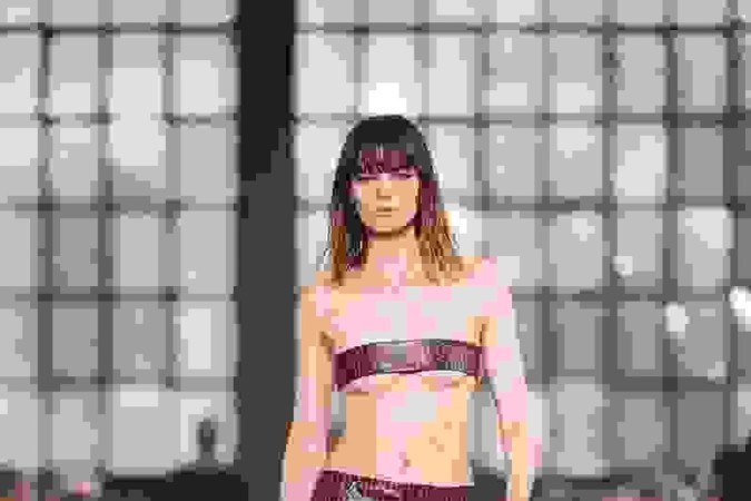 As microssaias estiveram presente em grifes que desfilaram na Milão Fashion Week, como a Missonis 