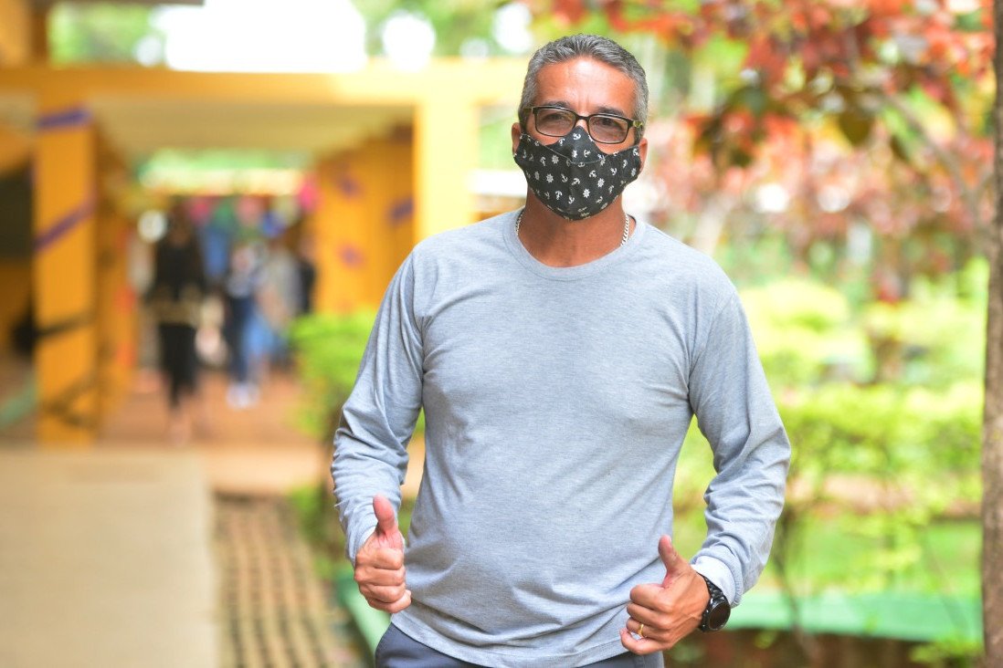 O professor de matemática Henrique Barros reforça que os estudantes devem se atentar à revisão dos conteúdos de anos anteriores. 