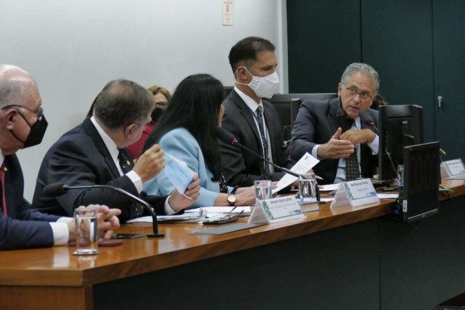 Decisão da CMO precisa ser ratificada pelo Congresso - (crédito: Roque de Sá/Agência Senado) Decisão da CMO precisa ser ratificada pelo Congresso - (crédito: Roque de Sá/Agência Senado)
