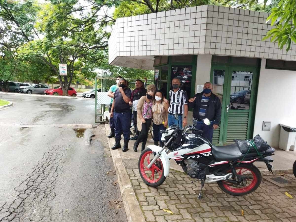 Vigilantes em greve