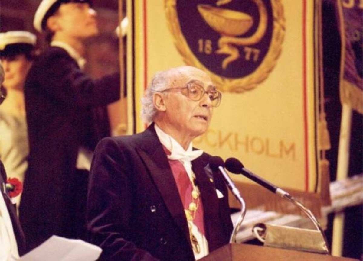 Concurso de quadrinhos celebra o centenário de José Saramago