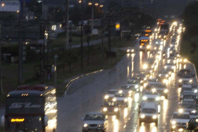 12/11/2021 Crédito: Carlos Vieira/CB/D.A Press. Brasil. Brasilia - DF. Risco de acidentes em epoca de chuva