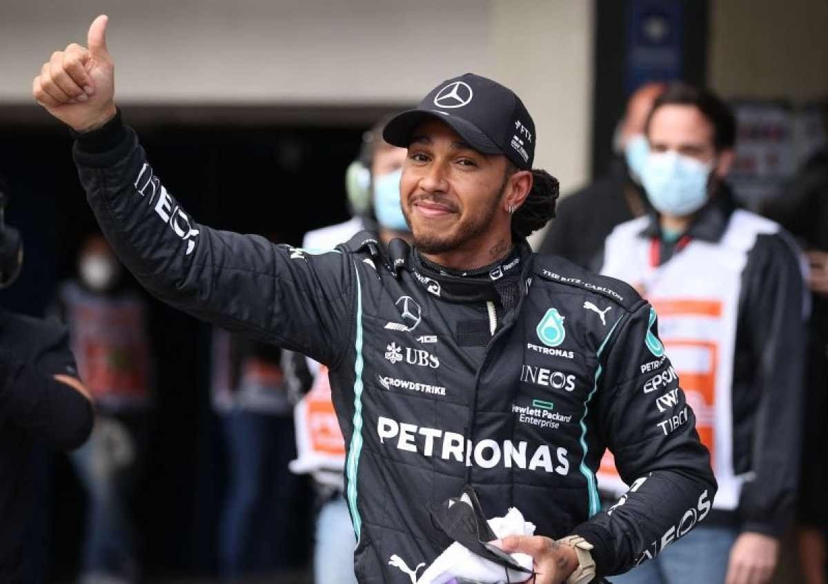 Sonhando com virada na F-1, Hamilton diz que 8° título seria 'o mais importante'