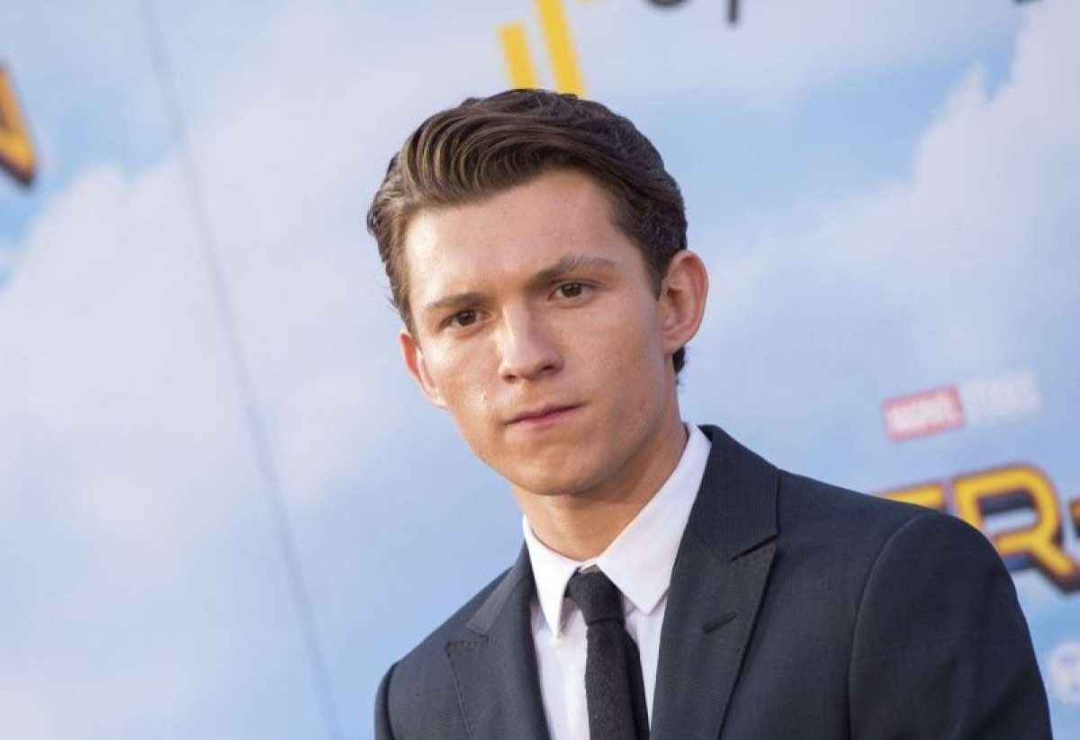 Tom Holland diz que se afastará das redes para cuidar da saúde mental