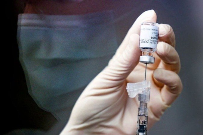 Vacina da Janssen contra a covid-19 a a ser istrada em dose dupla no Brasil
- Vacina da Janssen contra a covid-19 a a ser istrada em dose dupla no Brasil
-