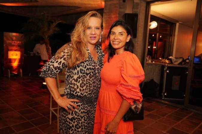  16/11/2021-Descrição: Jane de Godoy-Renata La Porta e Lucília dos Anjos