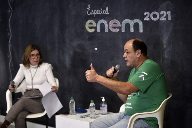 Professores do colégio Sigma deram as dicas finais antes da primeira etapa da prova - (crédito: Minervino Júnior/CB) Professores do colégio Sigma deram as dicas finais antes da primeira etapa da prova - (crédito: Minervino Júnior/CB)