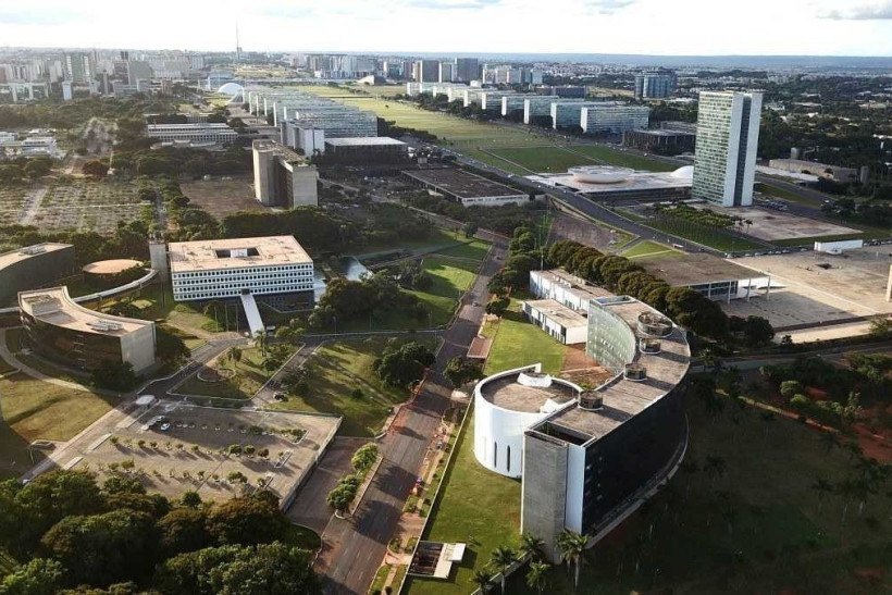 Semipresidencialismo: entenda o sistema que será discutido no Brasil neste ano