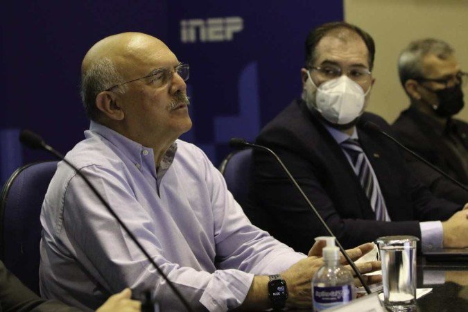 Ribeiro admitiu que algumas questões, se tivesse havido intervenção, seriam trocadas - (crédito: Fabio Rodrigues-Pozzebom/Agência Brasil) Ribeiro admitiu que algumas questões, se tivesse havido intervenção, seriam trocadas - (crédito: Fabio Rodrigues-Pozzebom/Agência Brasil)
