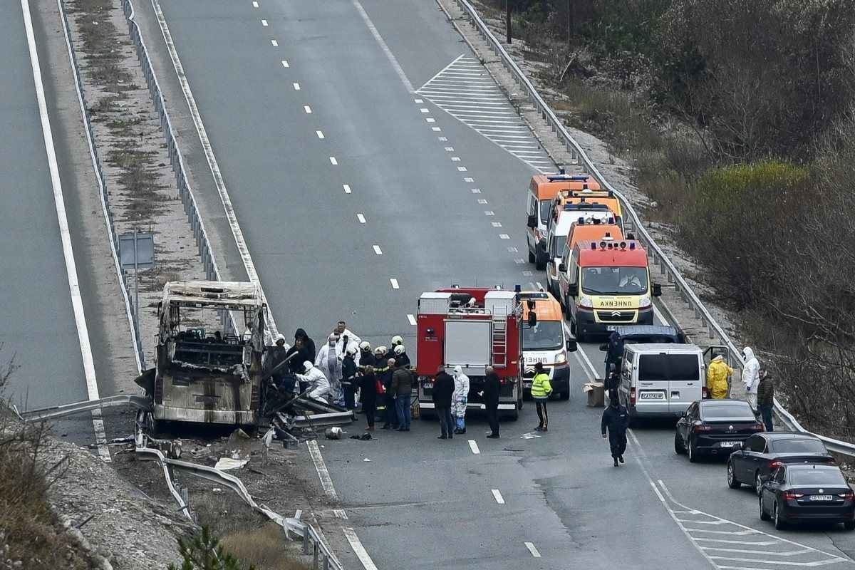 Ao menos 45 pessoas morrem após ônibus pegar fogo na Bulgária