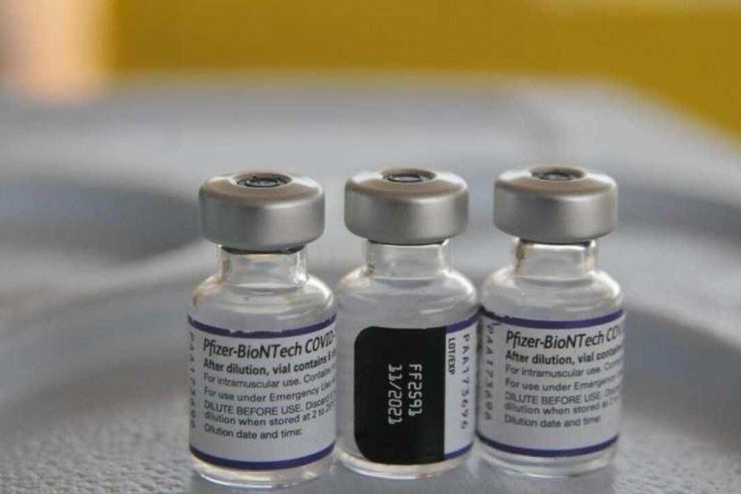 MP pede indenização e bombeiro que tomou 3ª dose de vacina pode pagar multa