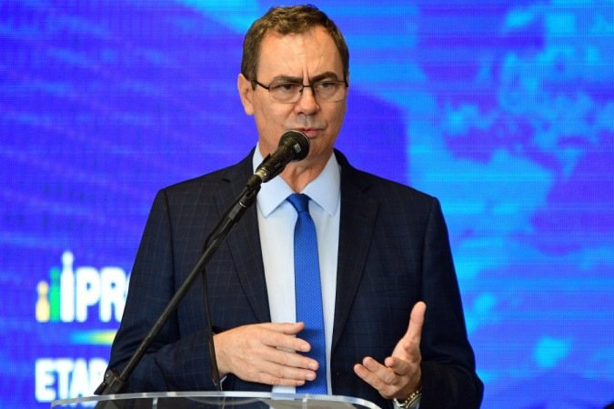  24/11/2021. CrÃ©dito: Ed Alves/CB/D.A Press. Brasil. BrasÃ­lia - DF. Cidades. Cerimonia do GDF que anuncia novas medidas tributarias no DF, com a presenÃ§as do Governador Ibaneis Rocha, o secretario da Fazenda e Economia do DF Andre Clemente. Na foto Jose Aparecido, Presidene da Fecomercio do DF. 