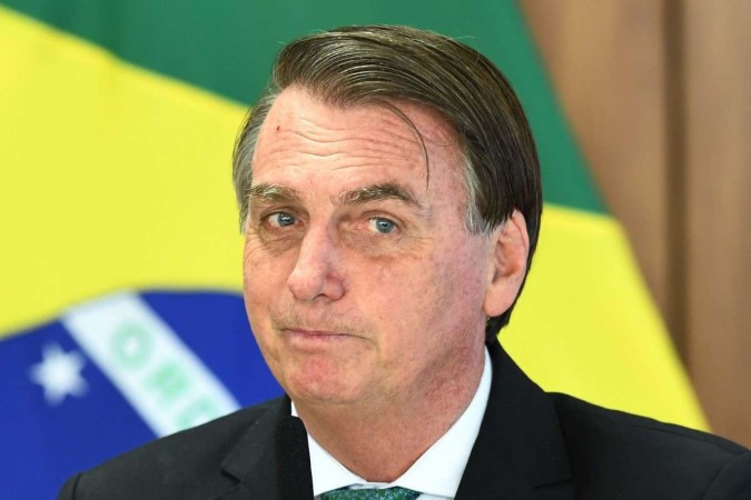 Em ano eleitoral, presidente anuncia aplicativo "Bolsonaro TV"