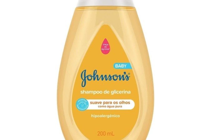 O xampu de beb&ecirc;, h&aacute; v&aacute;rios anos no mercado, funciona tamb&eacute;m para limpar o rosto e higienizar pinc&eacute;is de make