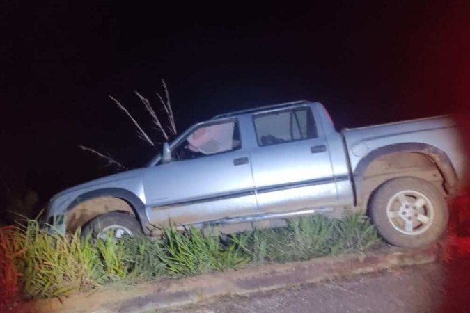  Suspeito segue foragido e desafiando à polícia