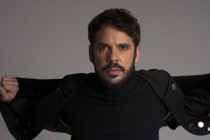 Almério revive a obra de Cazuza em 'Tudo é amor', álbum com participações de Ney Matogrosso e Céu - (crédito: Ana Stewart/Divulgação) Almério revive a obra de Cazuza em 'Tudo é amor', álbum com participações de Ney Matogrosso e Céu - (crédito: Ana Stewart/Divulgação)