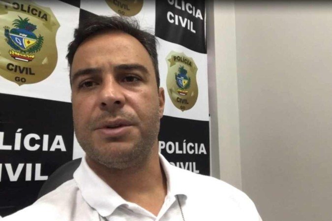 Delegado de Águas Lindas de Goiás (GO), Vinicíus Máximo da Silva, apura o caso