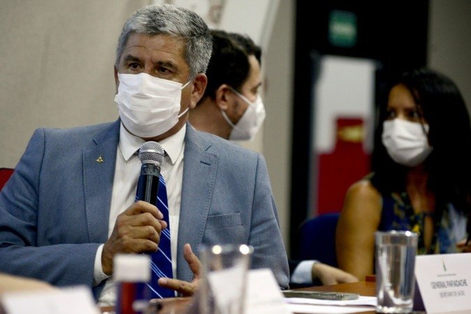  02/12/2021. Cr..dito: Marcelo Ferreira/CB/D.A Press. Brasil. Brasilia - DF. Coletiva na Secretaria de Sa..de do DF, sobre os casos da nova variante da Covid-19. Secret..rio da Sa..de do DF, General Pafiadache.
    