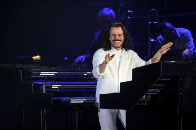 Com as canções românticas, o músico, tecladista e compositor grego faz sucesso ao redor do mundo - (crédito: AMER HILABI) Com as canções românticas, o músico, tecladista e compositor grego faz sucesso ao redor do mundo - (crédito: AMER HILABI)
