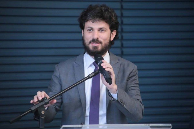 Deputado destacou que o Auxílio Brasil vai além de garantir uma renda básica para os beneficiários - (crédito: Paulo Sérgio/Câmara dos Deputados) Deputado destacou que o Auxílio Brasil vai além de garantir uma renda básica para os beneficiários - (crédito: Paulo Sérgio/Câmara dos Deputados)