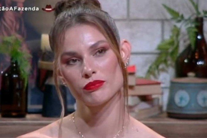 Ex-peoa participou da 'Cabine de descompressão' do reality e abriu o coração sobre os atos no programa - (crédito: Reprodução/Twitter/Rede Record/PlayPlus) Ex-peoa participou da 'Cabine de descompressão' do reality e abriu o coração sobre os atos no programa - (crédito: Reprodução/Twitter/Rede Record/PlayPlus)