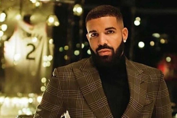 Drake pede retirada de suas indicações ao Grammy 2022