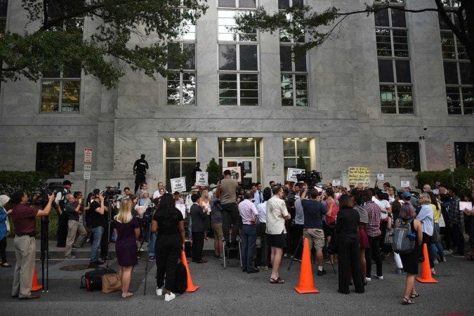 Manifestação em frente a embaixada da Arábia Saudita em Washington - (crédito: AFP) Manifestação em frente a embaixada da Arábia Saudita em Washington - (crédito: AFP)