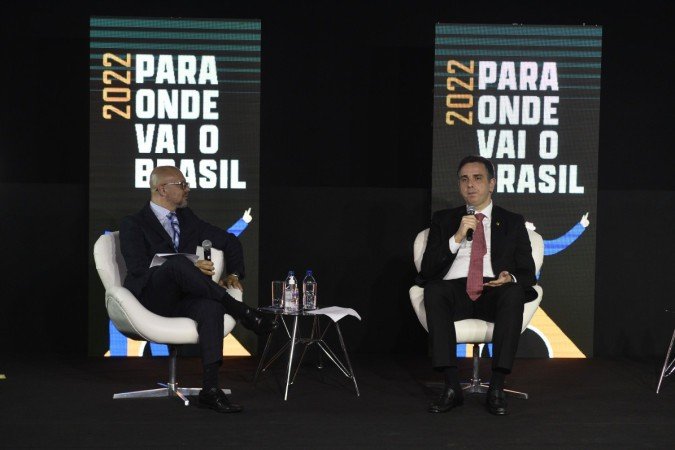Na abertura dos debates, o presidente do Senado Federal, Rodrigo Pacheco (D), ressaltou a responsabilidade de lideranças para ajudar o Brasil a avançar - (crédito: Minervino Júnior/CB/D.A Press) Na abertura dos debates, o presidente do Senado Federal, Rodrigo Pacheco (D), ressaltou a responsabilidade de lideranças para ajudar o Brasil a avançar - (crédito: Minervino Júnior/CB/D.A Press)