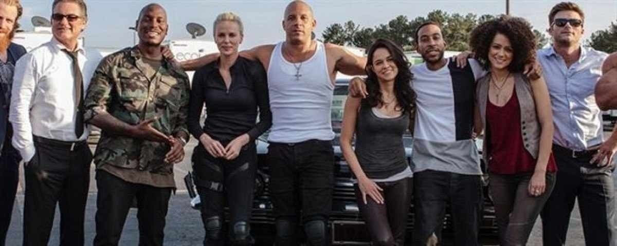 Tela quente: Velozes & furiosos 8 é atração desta segunda (13/12)