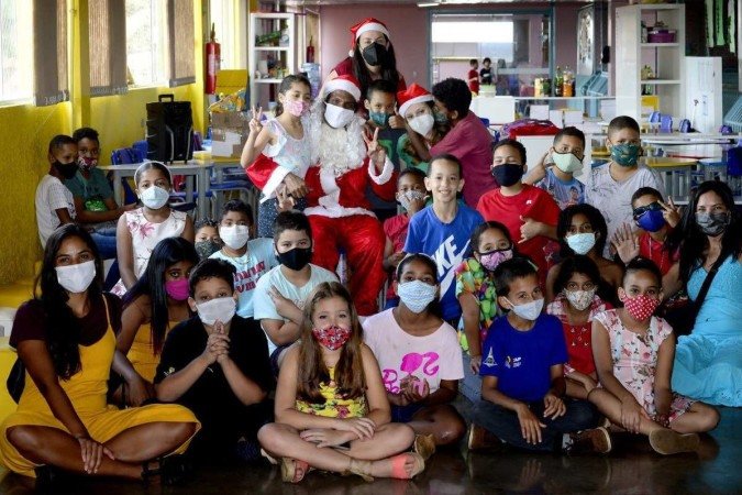 Os estudantes da escola CAP no Parano&aacute; celebraram um Natal cheio de emo&ccedil;&atilde;o com as doa&ccedil;&otilde;es recebidas  -  (crédito:  Marcelo Ferreira/CB/D.A Press)