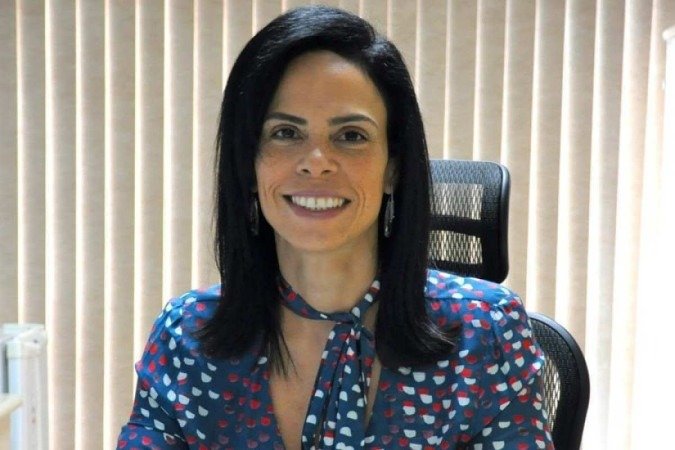 O que justifica um  país com quase 15 milhões de pessoas adultas desempregadas reduzir a idade mínima para o trabalho? O objetivo não pode ser outro que não a exploração e a precarização do trabalho do adolescente"