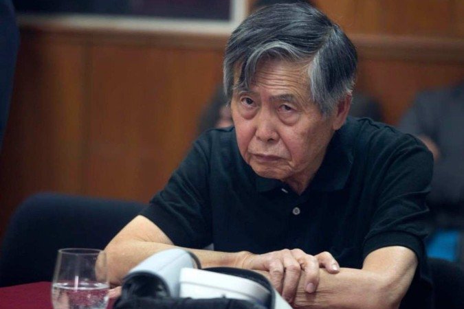 Alberto Fujimori pode ser julgado por esterilização forçada de 270 mil peruanas