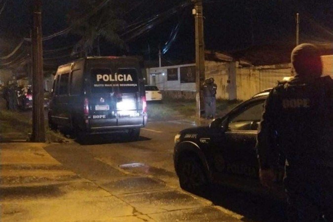 Homem faz disparos dentro de casa, em Planaltina, e Bope cerca local