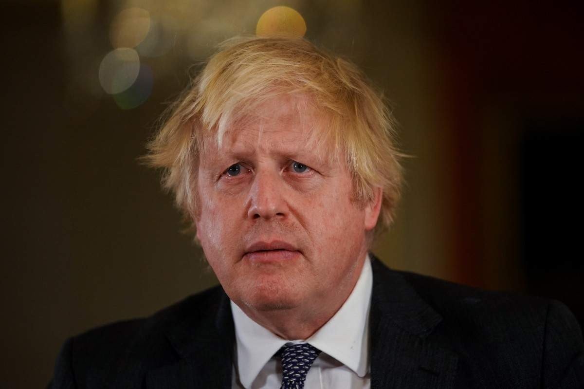Boris Johnson assume responsabilidade após derrota eleitoral do partido