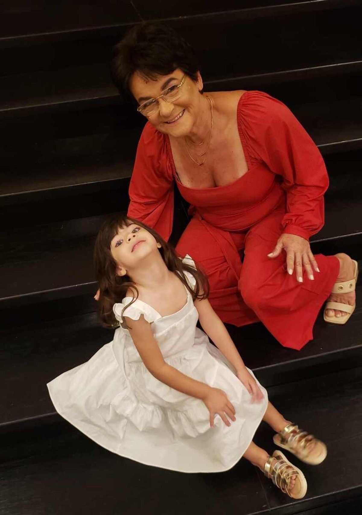  10/12/2021 Crédito: Carlos Vieira/CB. Revista. Editorial de Natal. Na Foto Enaura Rodrigues e Thaina Guedes
Look 1