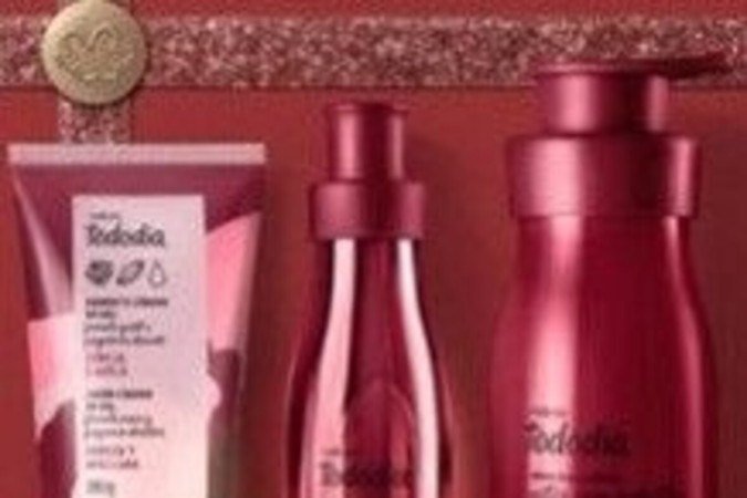 Presente Natura Tododia Cereja e Avelã, da Natura — Vem com um body splash desodorante colônia feminino, um creme desodorante nutritivo para o corpo, um sabonete líquido em gel e uma sacola de presente (R$ 89,90)