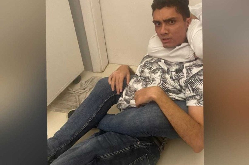 Em depoimento, o homem teria confessado a intenção de comprar uma arma para o crime, mas como não conseguiu, usou uma faca para atacar a mulher. 